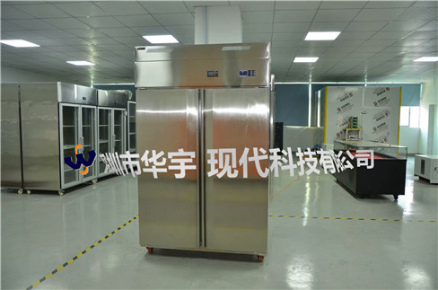 我司為浙江博舍新材料有限公司提供內置50層抽屜恒溫恒濕柜(圖1) 我司為浙江博舍新材料有限公司提供內置50層抽屜恒溫恒濕柜(圖1)